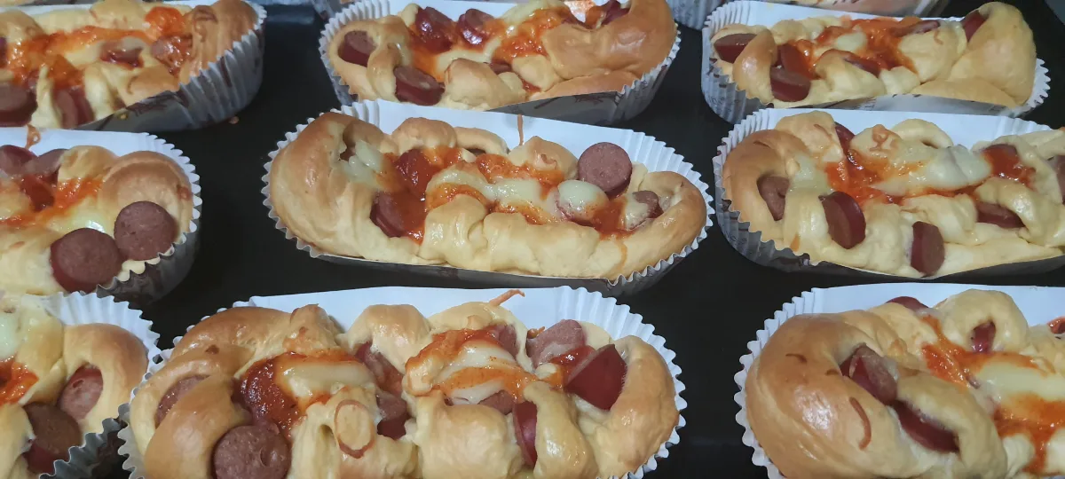Roti sosis